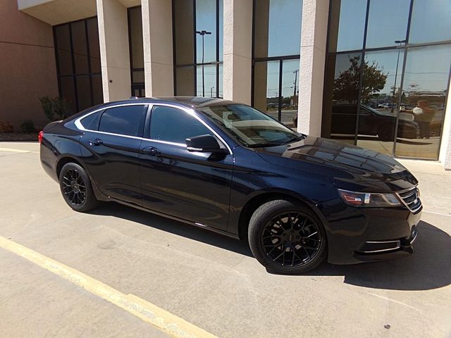 2017 Chevrolet Impala LT FWD photo