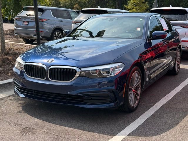 2019 BMW 5 Series 530e iPerformance RWD photo