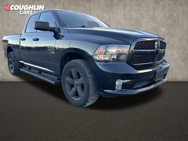 2019 Ram 1500 Express 4WD photo