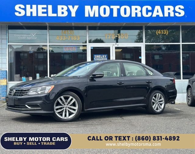 2019 Volkswagen Passat 2.0T Wolfsburg Edition FWD photo
