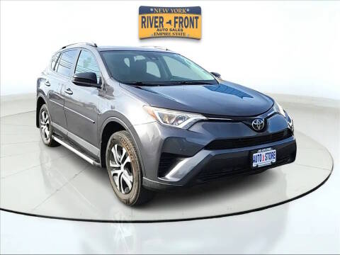 2018 Toyota RAV4 LE AWD photo