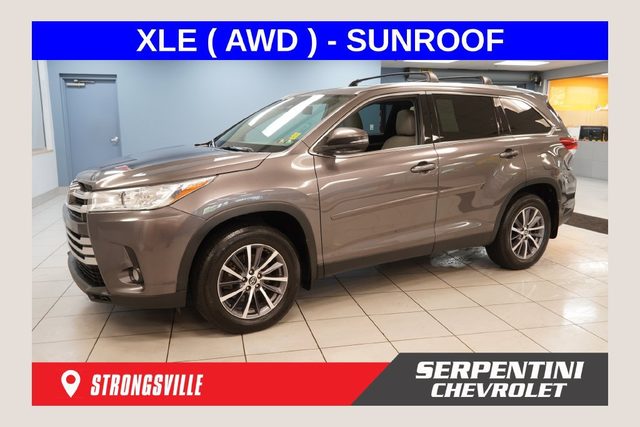 2019 Toyota Highlander XLE AWD photo
