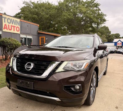 2019 Nissan Pathfinder Platinum 4WD photo