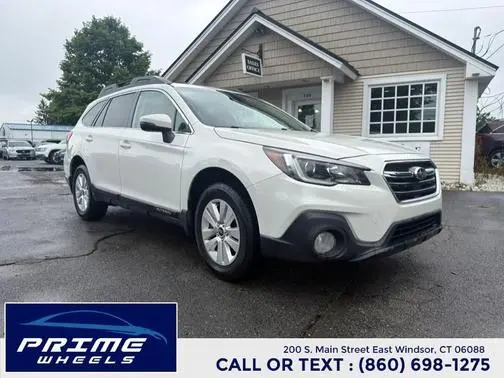 2019 Subaru Outback Premium AWD photo