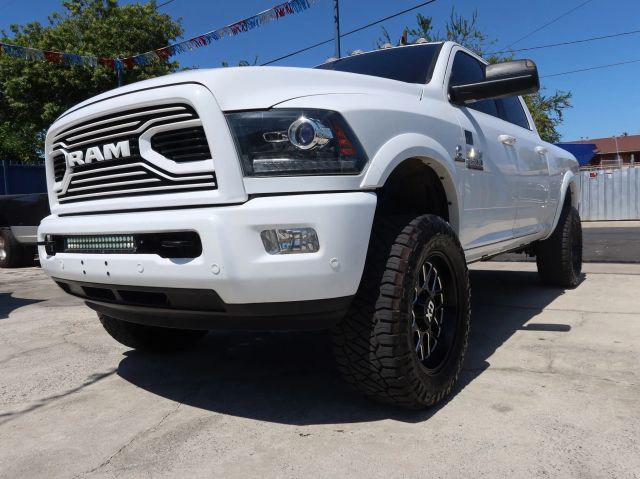 2018 Ram 2500 Laramie 4WD photo