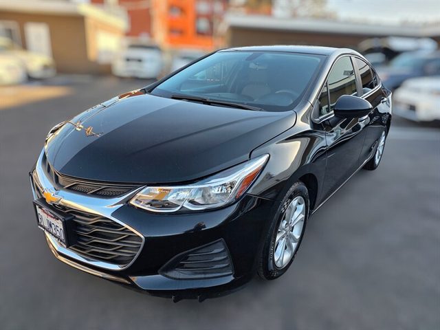 2019 Chevrolet Cruze LS FWD photo