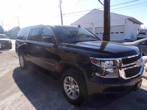 2018 Chevrolet Suburban LT RWD photo