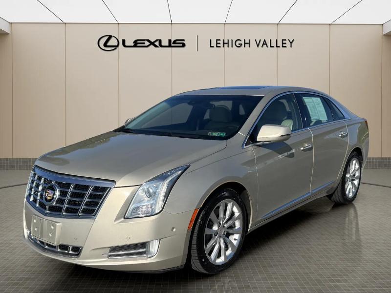 2015 Cadillac XTS Luxury FWD photo