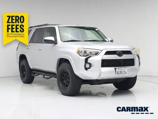 2015 Toyota 4Runner SR5 RWD photo