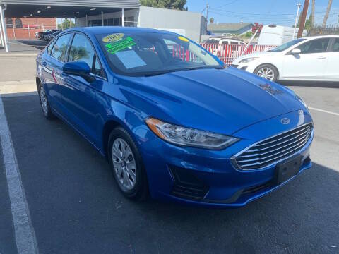 2019 Ford Fusion S FWD photo