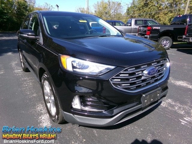 2019 Ford Edge Titanium AWD photo