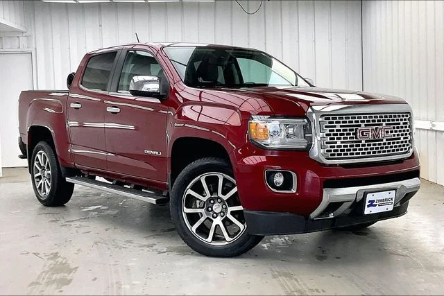 2019 GMC Canyon 4WD Denali 4WD photo