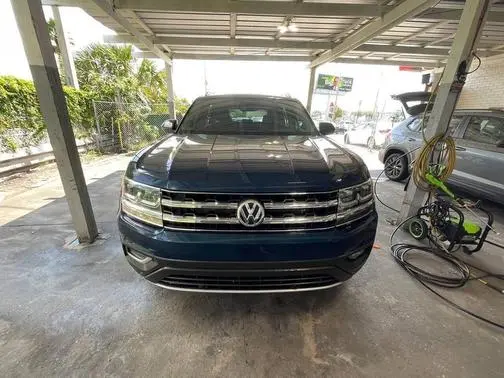 2019 Volkswagen Atlas 3.6L V6 SEL FWD photo