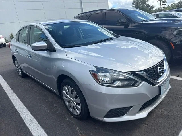 2019 Nissan Sentra S FWD photo