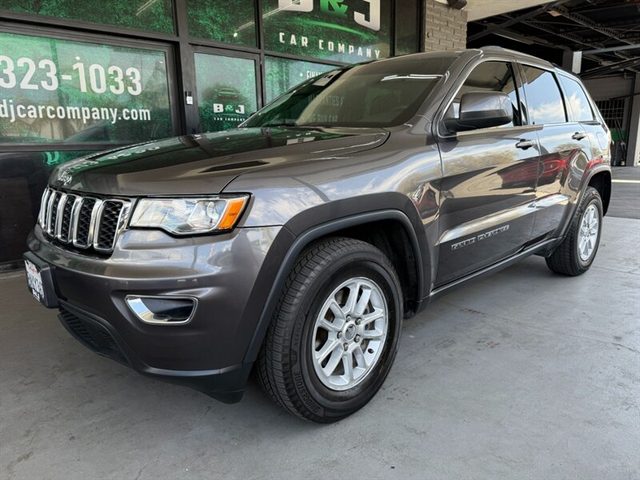 2019 Jeep Grand Cherokee Laredo E RWD photo