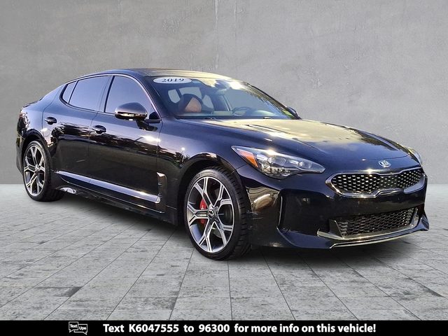 2019 Kia Stinger GT1 RWD photo