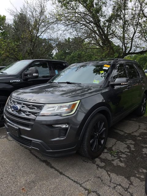 2019 Ford Explorer XLT 4WD photo