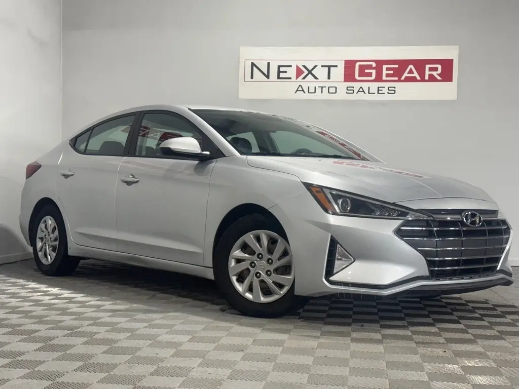 2019 Hyundai Elantra SE FWD photo