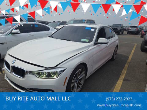 2018 BMW 3 Series 330e iPerformance RWD photo