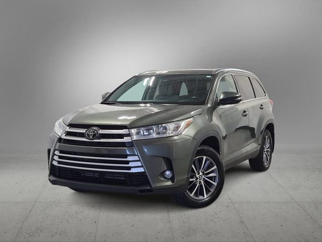 2019 Toyota Highlander XLE AWD photo