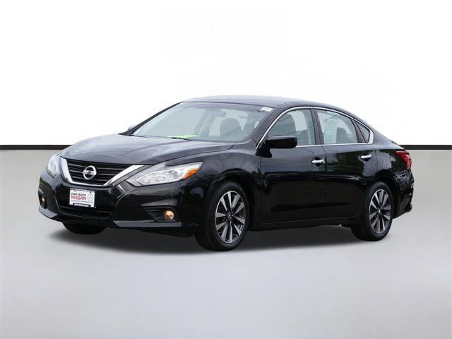 2017 Nissan Altima 2.5 SV FWD photo