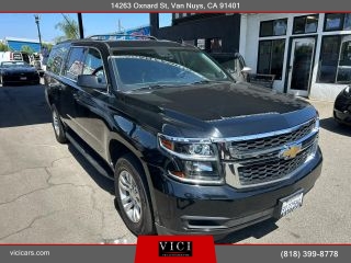 2019 Chevrolet Suburban LT RWD photo