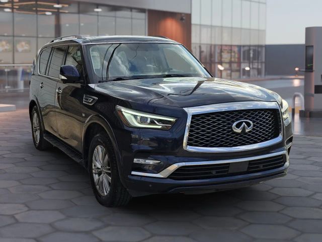 2018 Infiniti QX80 4WD photo