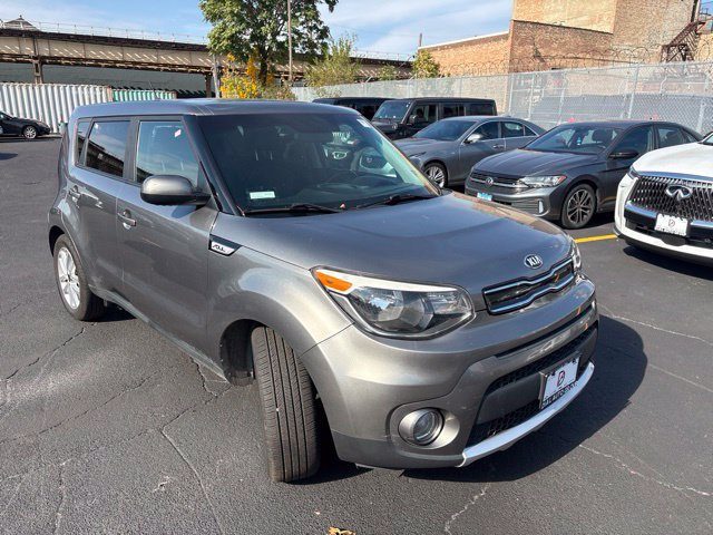 2018 Kia Soul + FWD photo