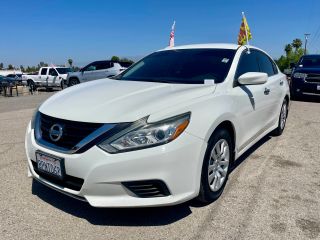 2017 Nissan Altima 2.5 S FWD photo