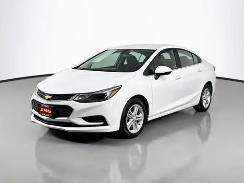 2018 Chevrolet Cruze LT FWD photo