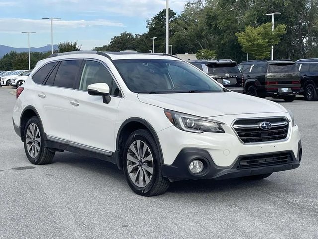 2019 Subaru Outback Touring AWD photo