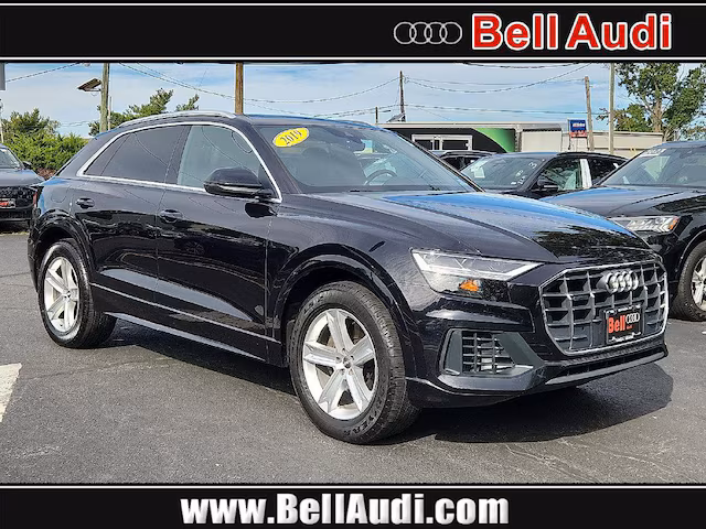 2019 Audi Q8 Premium AWD photo