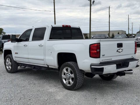 2019 Chevrolet Silverado 2500HD LTZ 4WD photo