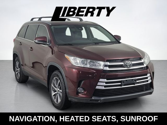 2019 Toyota Highlander XLE AWD photo