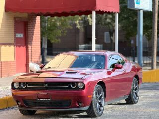 2019 Dodge Challenger SXT RWD photo