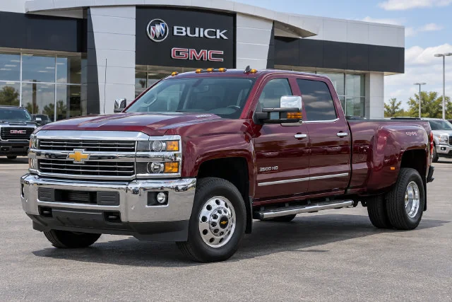 2015 Chevrolet Silverado 3500HD LTZ 4WD photo
