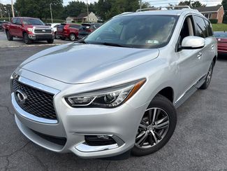 2019 Infiniti QX60 LUXE AWD photo