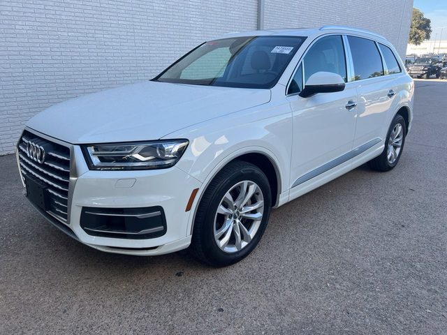 2019 Audi Q7 Premium AWD photo