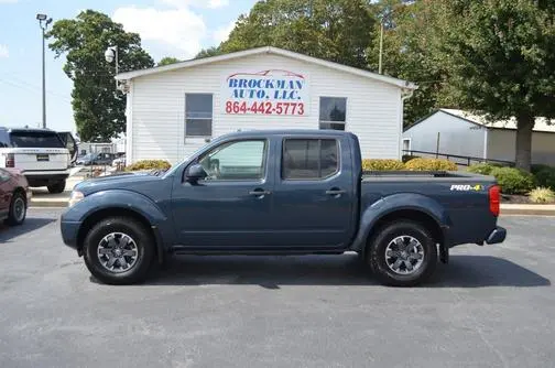 2018 Nissan Frontier PRO-4X 4WD photo