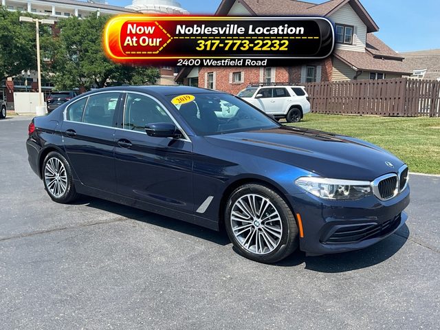 2019 BMW 5 Series 530i xDrive AWD photo