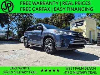 2019 Toyota Highlander LE FWD photo