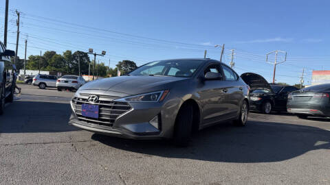 2019 Hyundai Elantra Value Edition FWD photo