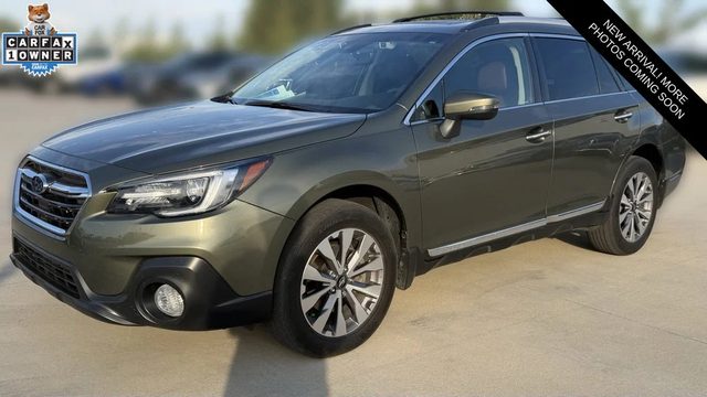 2019 Subaru Outback Touring AWD photo