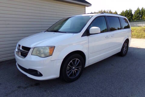 2017 Dodge Grand Caravan SXT FWD photo