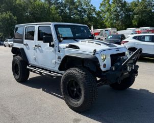 2018 Jeep Wrangler Unlimited Sahara 4WD photo