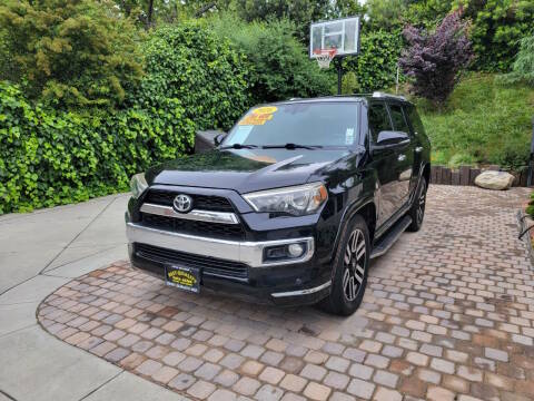 2016 Toyota 4Runner Limited RWD photo