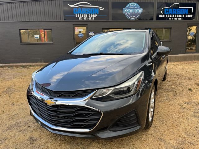 2019 Chevrolet Cruze LT FWD photo