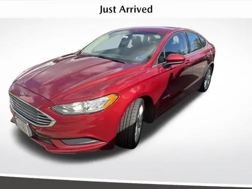 2018 Ford Fusion SE FWD photo