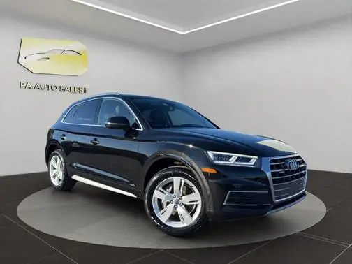 2018 Audi Q5 Tech Premium Plus AWD photo