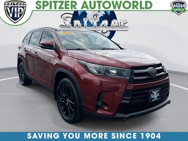2019 Toyota Highlander SE AWD photo